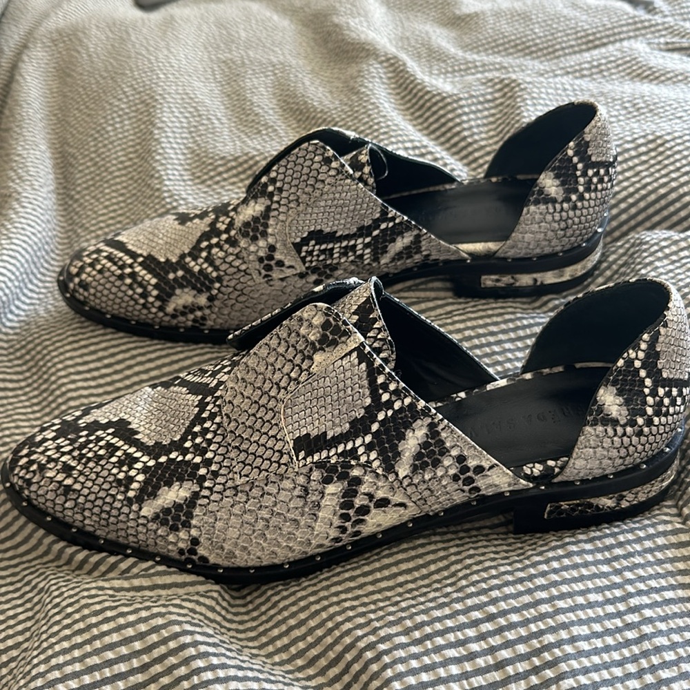 Freda Salvador brand new never worn D’orsay Oxfords  size 11
